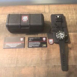 Luminox 42mm black watch